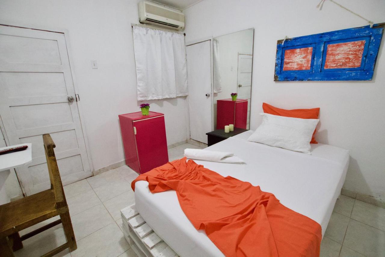 Quillahost Guesthouse บาร์รังกีญา ภายนอก รูปภาพ